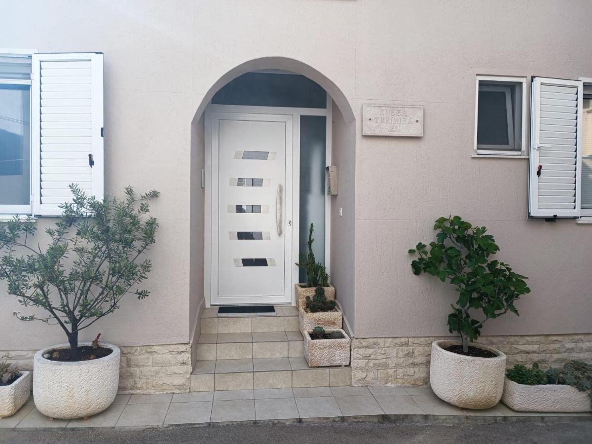 Apartments Vrime Biograd Na Moru Eksteriør billede
