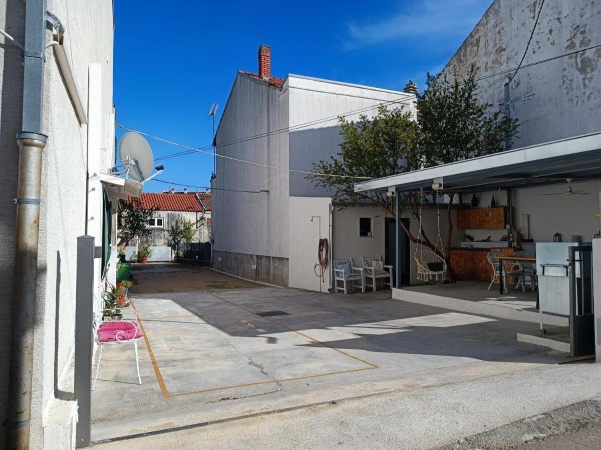 Apartments Vrime Biograd Na Moru Eksteriør billede