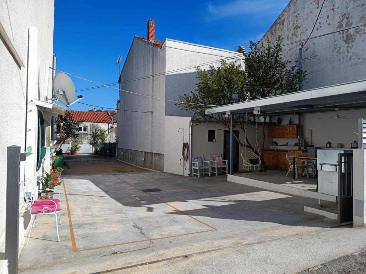 Apartments Vrime Biograd Na Moru Eksteriør billede