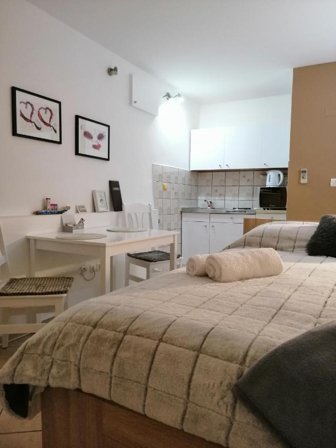 Apartments Vrime Biograd Na Moru Eksteriør billede